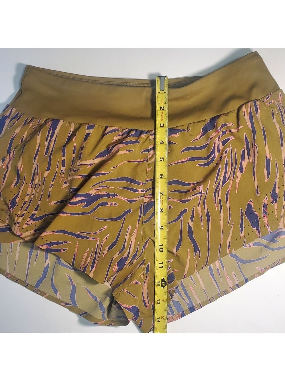 Joy Lab Patterned Athletic Running Workout Gym Shorts Women's Size Medium EUC - Picture 6 of 8